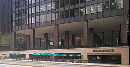 HOULIHAN'S Chicago, Illinois